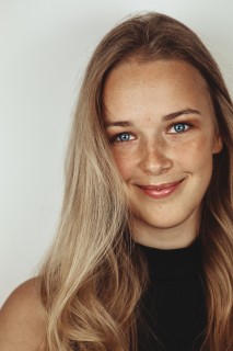 Madeleine B.