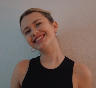 Pia  S.